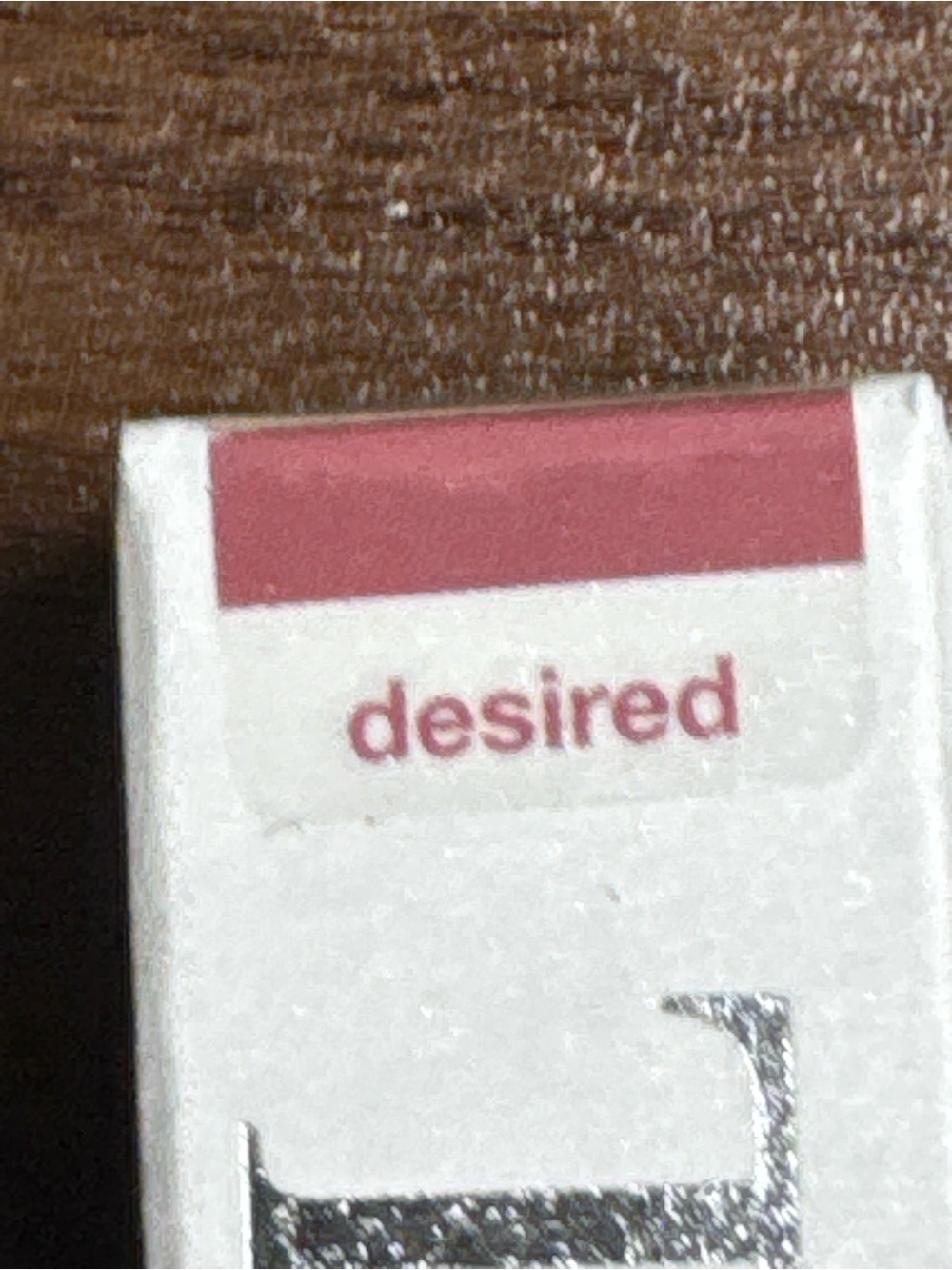 Lipstick Packaging - Picture 3 of 3